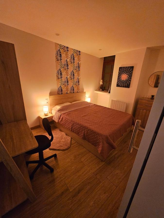 Rez De Chaussee Appartement A Tournus - Yellow Kültér fotó